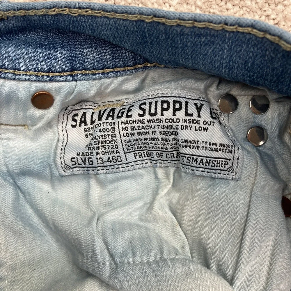 Salvage Men 32x32 (32x31) Mayhem Straight Jeans Blue Distressed Buckle Exclusive